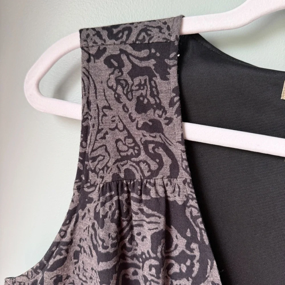 The Territory Ahead Sleeveless Surplice Gray Batik Print Boho Dress Size‎ 12